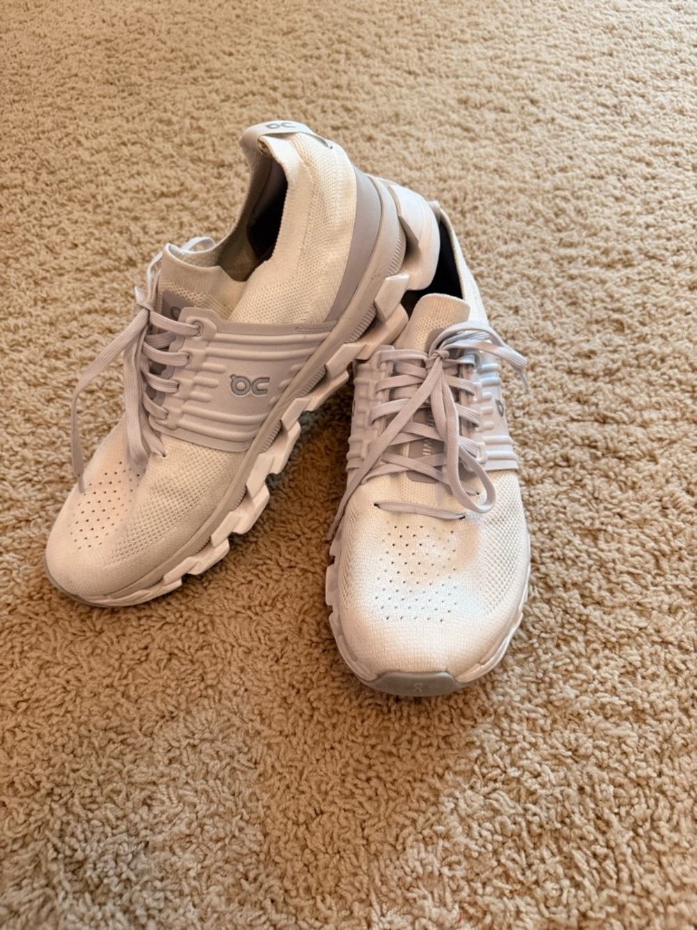 On Cloud Cloudswift Sneakers in White